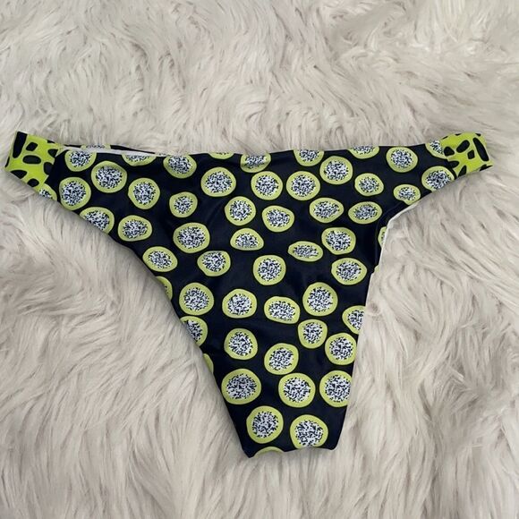 𝅺NWOT Patterned Bikini Sz S - Picture 13 of 16